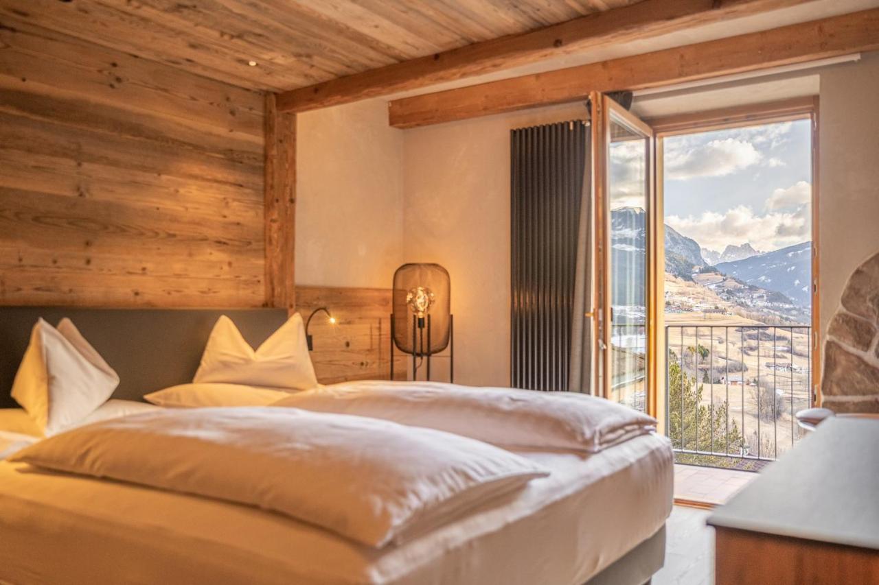 La Roccia Wellness Hotel Cavalese Bagian luar foto